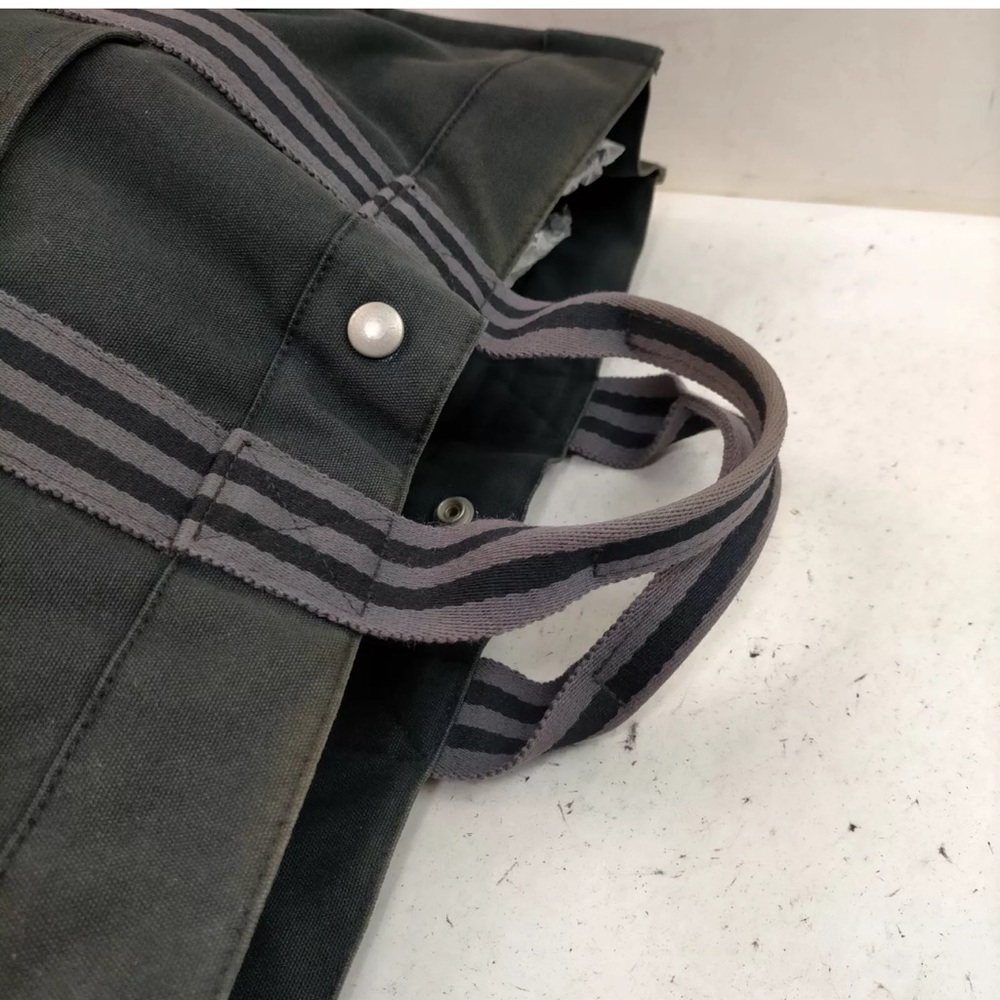 Large Hermes canvas bag. Authentic. I will gladly accept $501
So it goes to posh - Picture 6 of 9